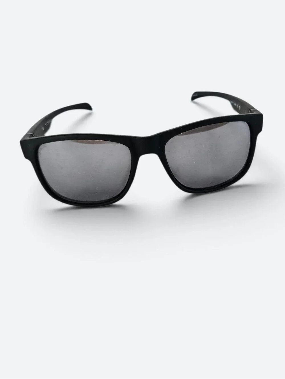Foster Grant Rambler Wayfarer Square Frame Black Scratch Resistant Sunglasses